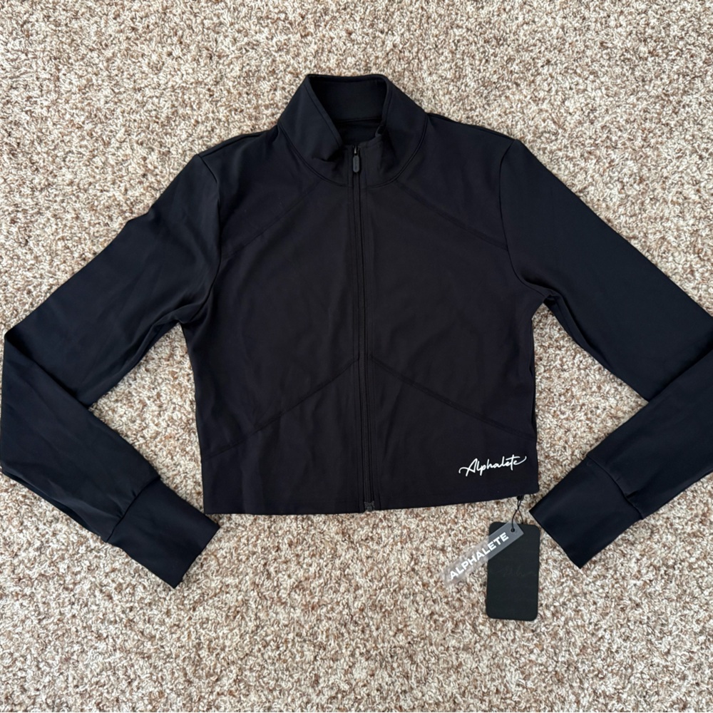 Alphalete Women's Black Crop Jacket